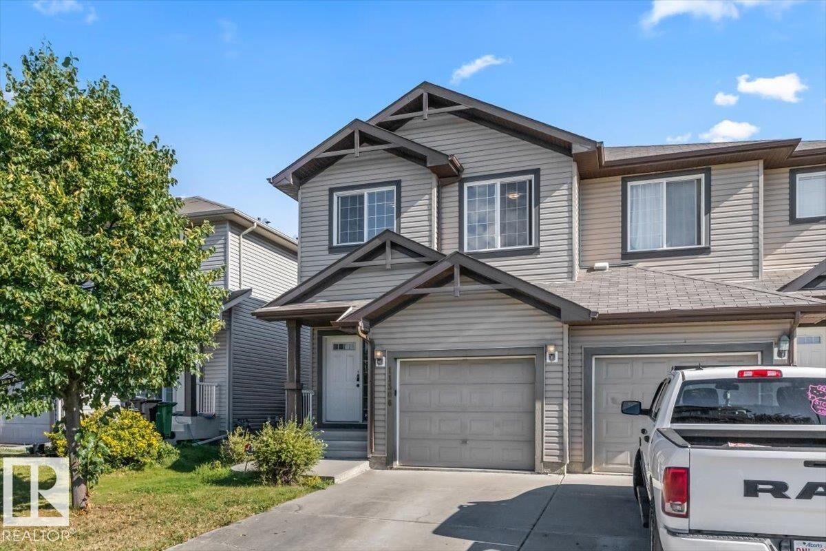 Property Photo:  11506 17 Avenue SW  AB T6W 1Y4 