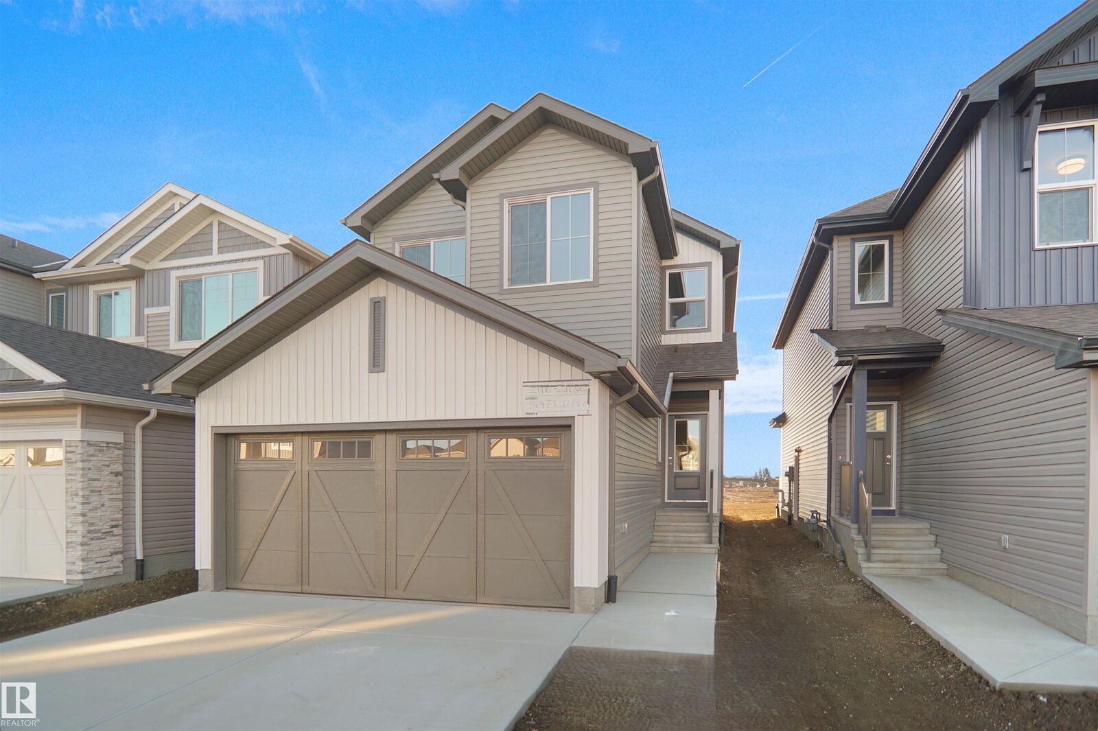 Property Photo:  54 Nerine Crescent  AB T8N 7Z7 