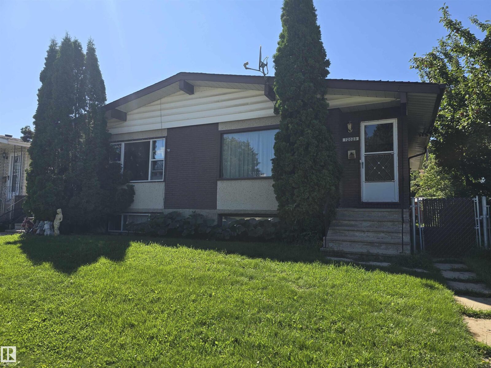 Property Photo:  12020 54 Street NW  AB T5W 3N3 