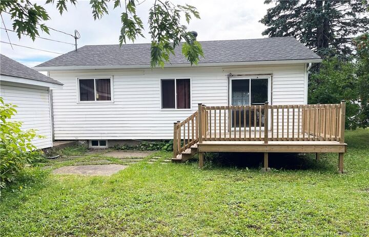Property Photo:  97 Leeside Drive  NB E1C 4L4 