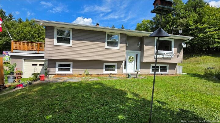 Property Photo:  12 Greenwich Drive  NB E5K 4P8 