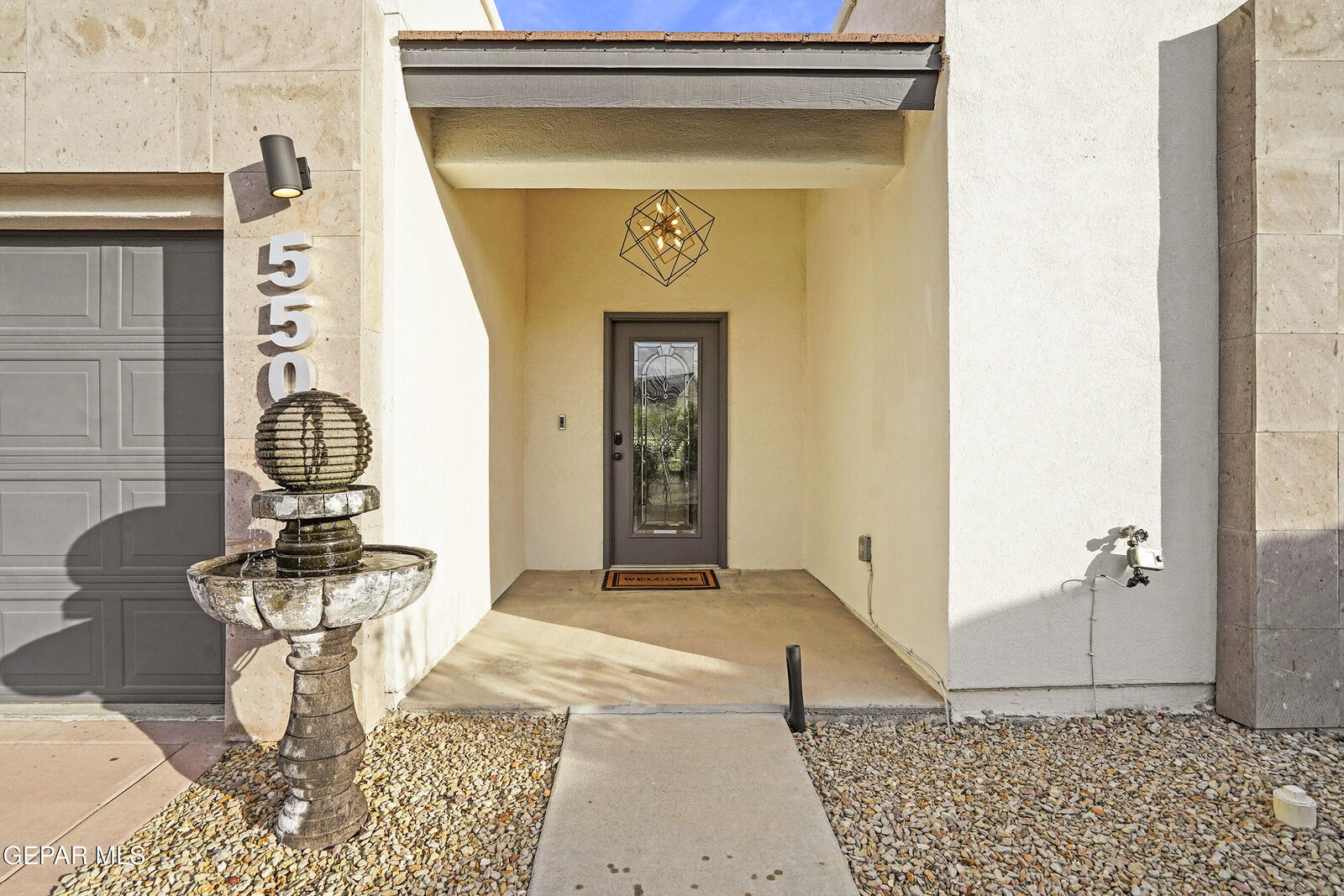 Property Photo: 5500 Valley Oak Drive TX 79932