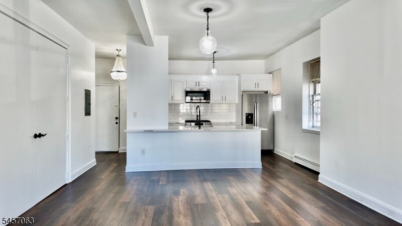 Property Photo:  81 Mt Prospect Ave Unit A  NJ 07104 