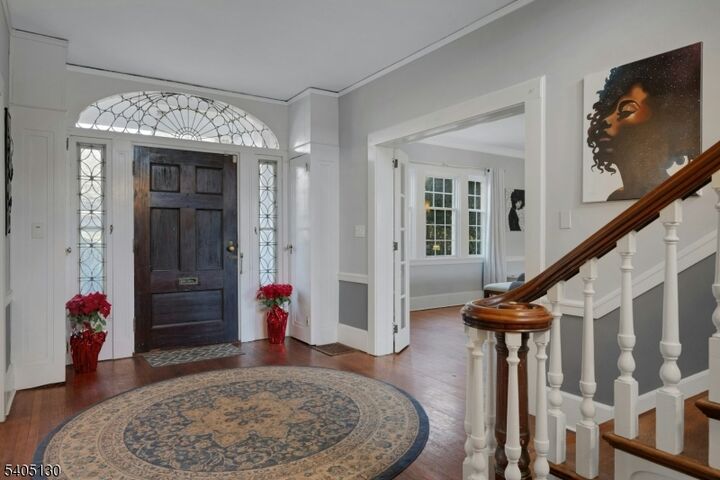 Property Photo:  11 Crestmont Rd  NJ 07044 