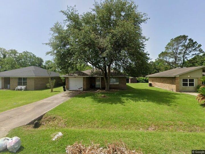 Property Photo:  6617 N Lincoln Drive  TX 77563 