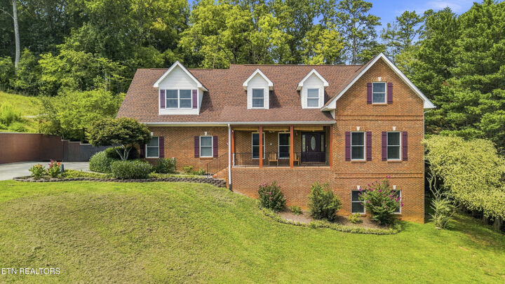Property Photo:  870 Pioneer Drive  TN 37865 