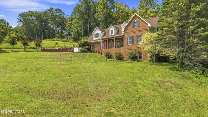 Property Photo: 870 Pioneer Drive TN 37865