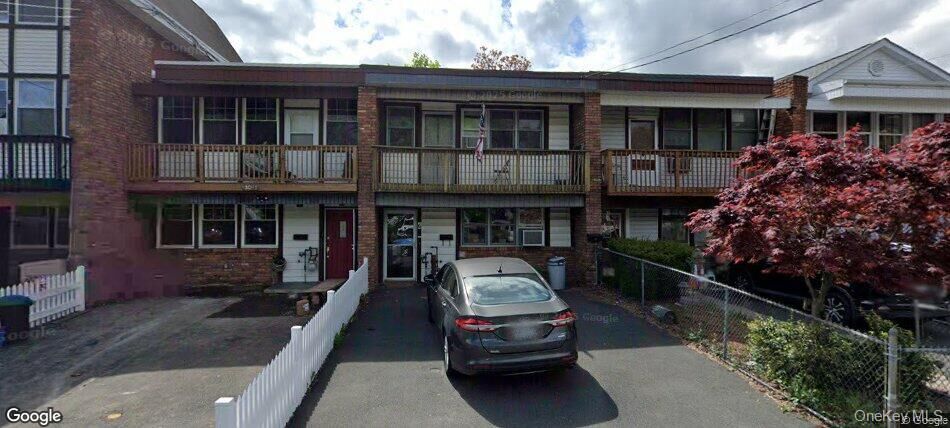 Property Photo:  6 Ferracane Place  NY 10927 