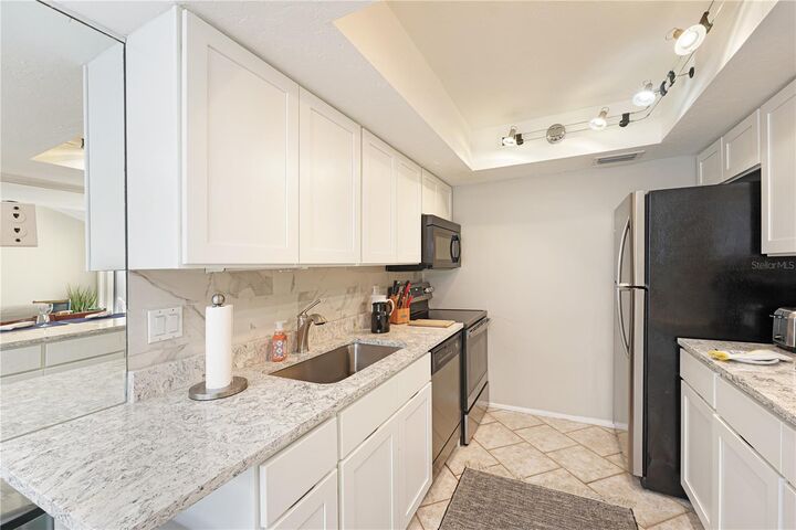 Property Photo: 5903 W 43rd St. W. 5903 FL 34210