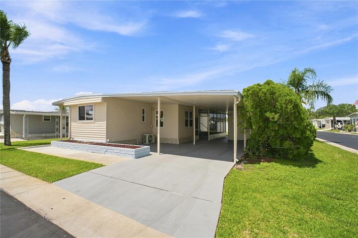 Property Photo: 10929 Tioga Drive FL 34668