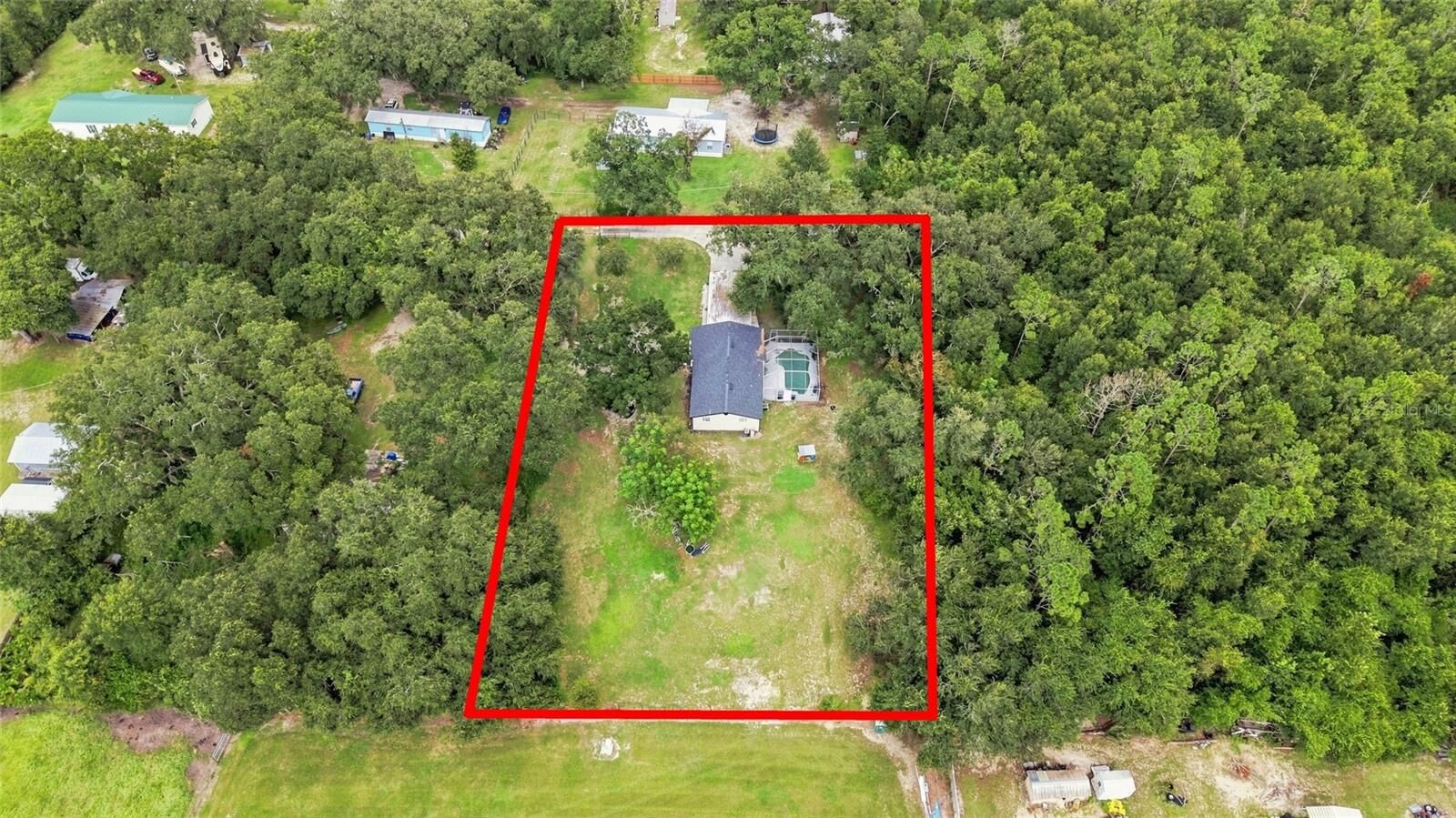 Property Photo:  3812 Reverend Dar Dar Drive  FL 33565 