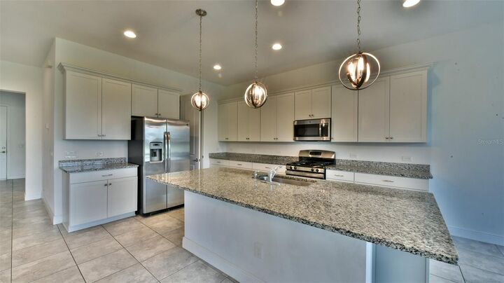 Property Photo: 9152 Olmo Court FL 33897