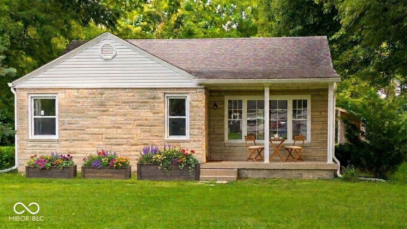 Property Photo: 6105 Homestead Drive IN 46227