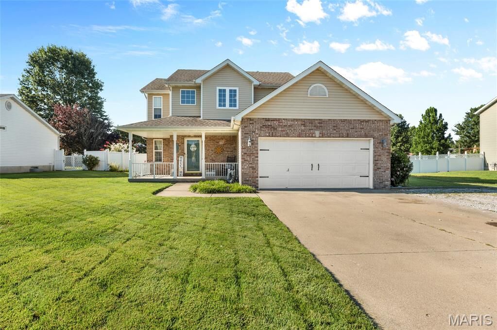 Property Photo:  718 Chouteau Avenue  IL 62040 
