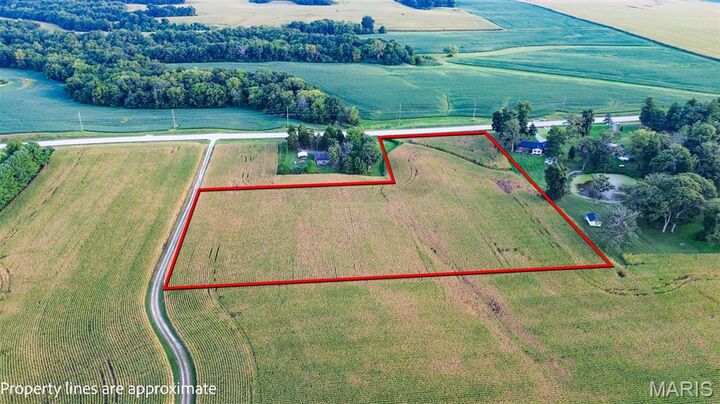Property Photo:  23304 State Highway 3  IL 62022 