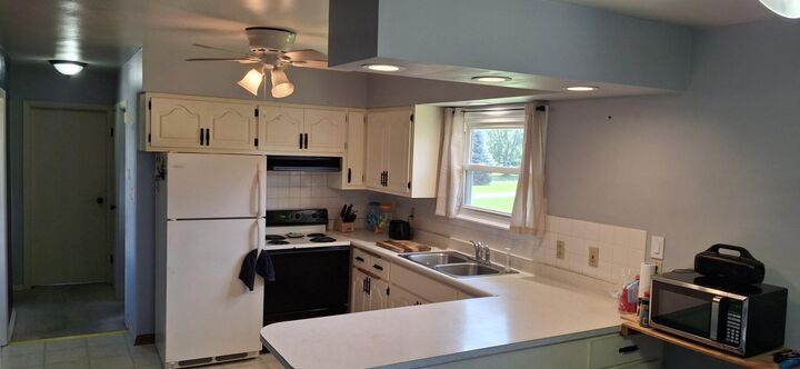 Property Photo:  863 West St  WI 53094 