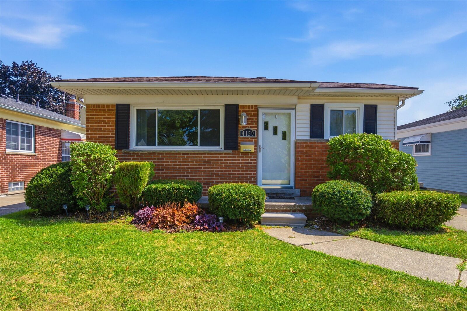 Property Photo:  4159 Monroe Street  MI 48125 