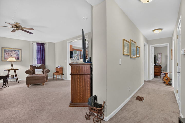 Property Photo: 206 E Waupansie Street IL 60420