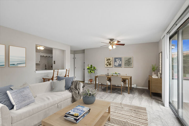 Property Photo:  350 Brainerd Avenue 1B  IL 60048 