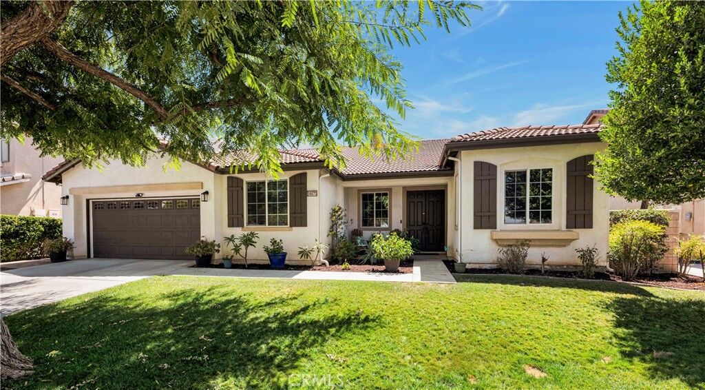 Property Photo:  26673 N Fork  CA 92586 