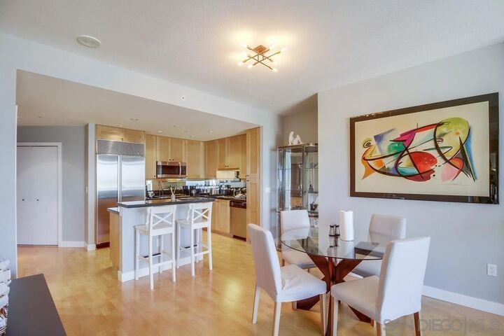 Property Photo:  700 W Harbor Dr. 1406  CA 92101 