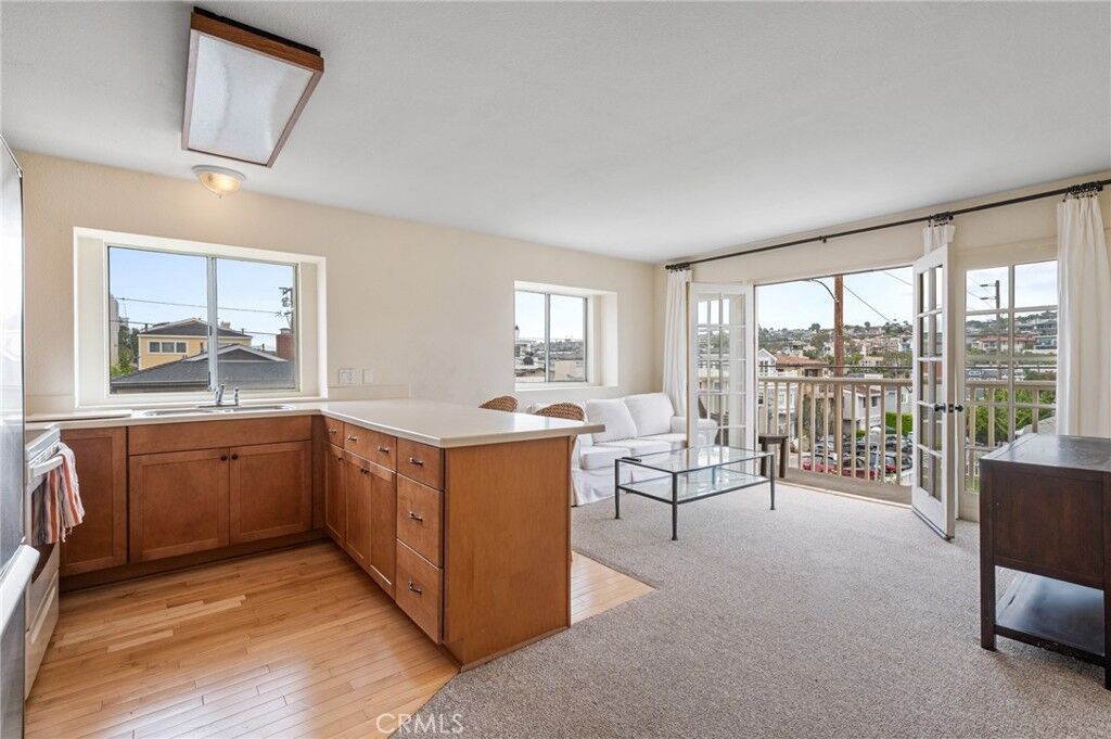 Property Photo: 358 28th CA 90254