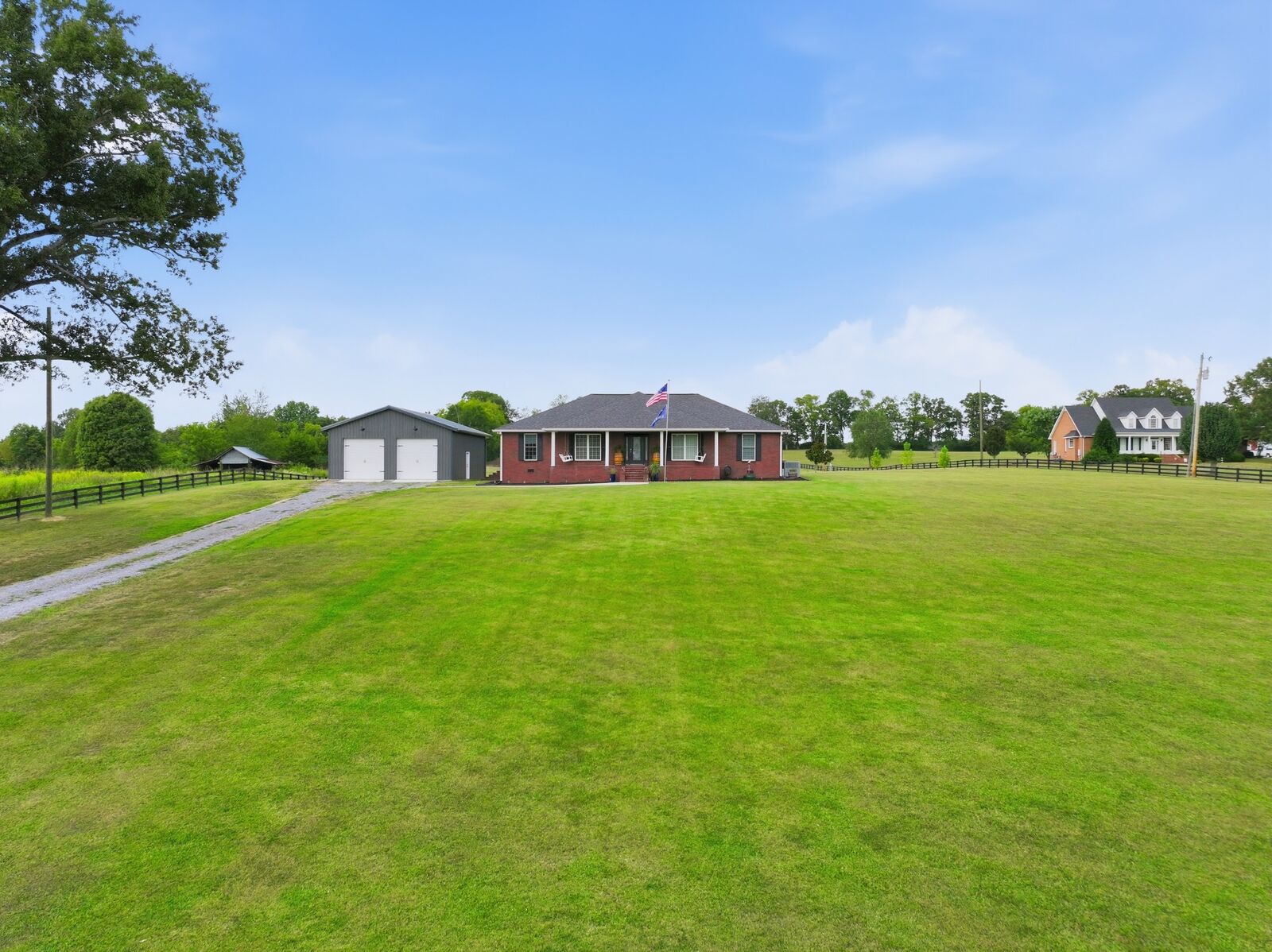 Property Photo:  331 Normandy Rd  TN 37183 