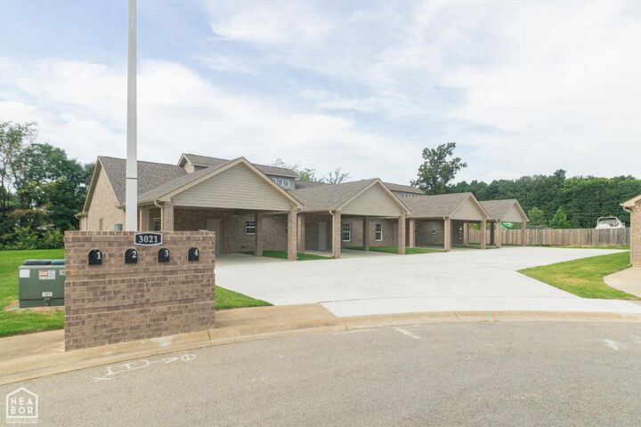 Property Photo: 3021 Olivia Court AR 72404
