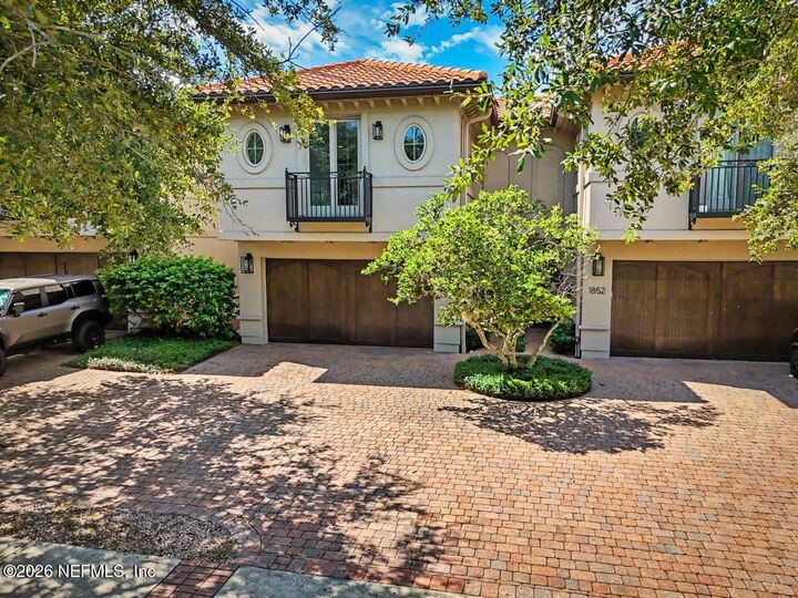 Property Photo: 1854 San Marco Boulevard FL 32207