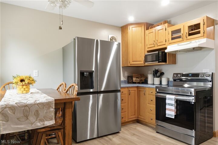 Property Photo: 1136 Parkside Avenue OH 44601