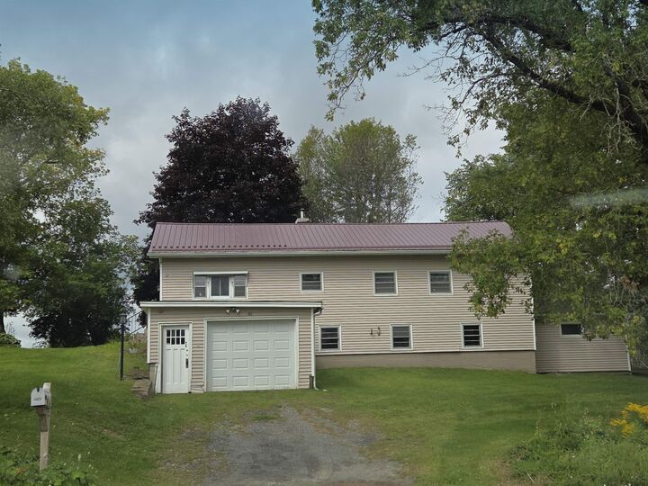 Property Photo:  461 North Derby Road  VT 05829 