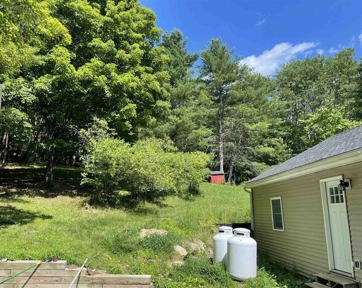 Property Photo:  35 Clinton Road  NH 03440 