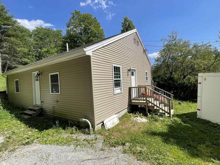 Property Photo:  35 Clinton Road  NH 03440 