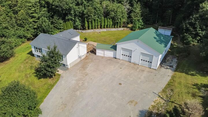 Property Photo: 22 Kedeka Drive NH 03234