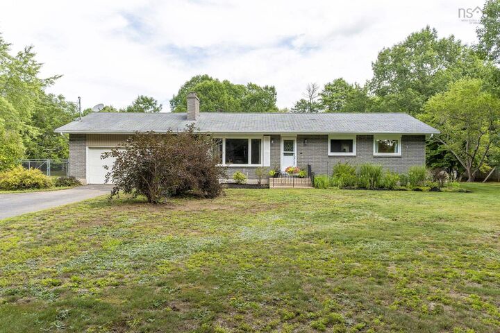 Property Photo:  62 Cook Avenue  NS B0P 1W0 