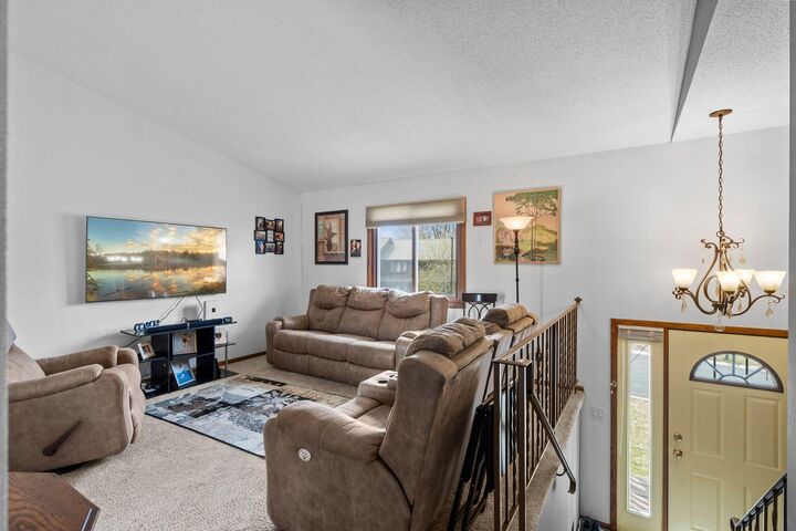 Property Photo: 4100 Jordan Avenue N MN 55427