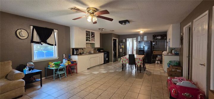 Property Photo: 303 E North Street AR 72756