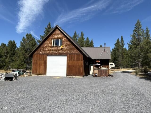 Property Photo:  130126 Muley Drive  OR 97733 