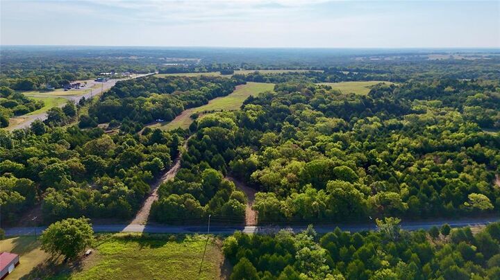 Property Photo: 3 N 3480 Road OK 74840