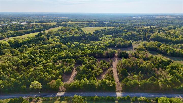 Property Photo: 5 N 3480 Road OK 74840