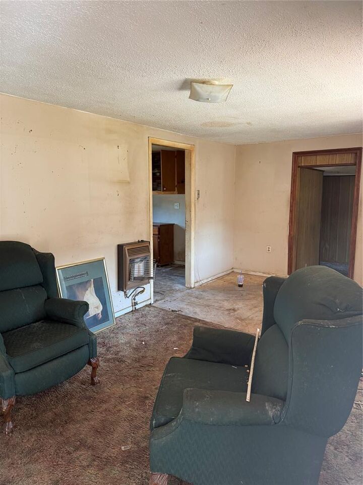 Property Photo:  2 SW Howard Avenue  OK 74745 