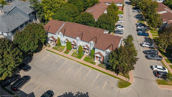 Property Photo:  235 Saginaw Parkway 18  ON N1T 1X4 