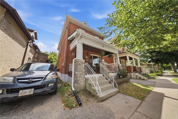 Property Photo:  69 Arthur Street  ON N3S 3H9 