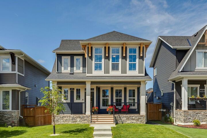Property Photo:  67 Coopersfield Park SW  AB T4B 4K8 