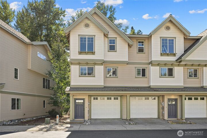 Property Photo: 215 Sagebrook Lane WA 98922