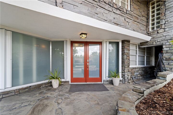 Property Photo:  1830 SE 3rd Court  FL 34429 