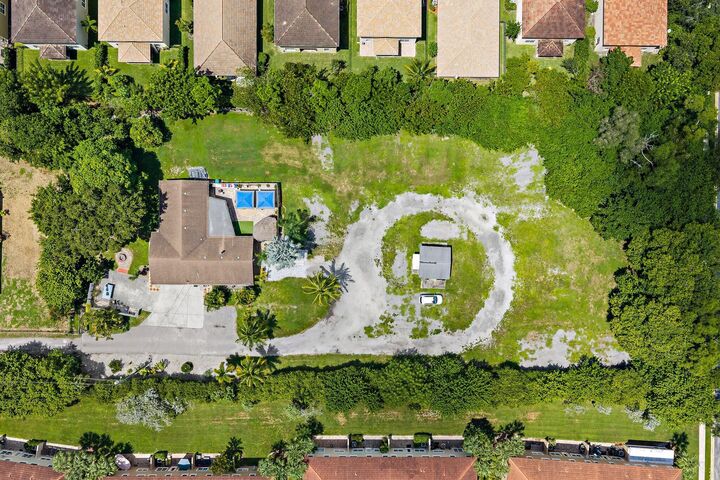 Property Photo: 5681 Desoto Road FL 33463