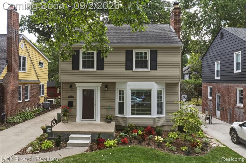 Property Photo: 522 S Connecticut Avenue MI 48067