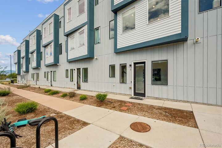 Property Photo: 3101 W 47th Avenue 1 CO 80211