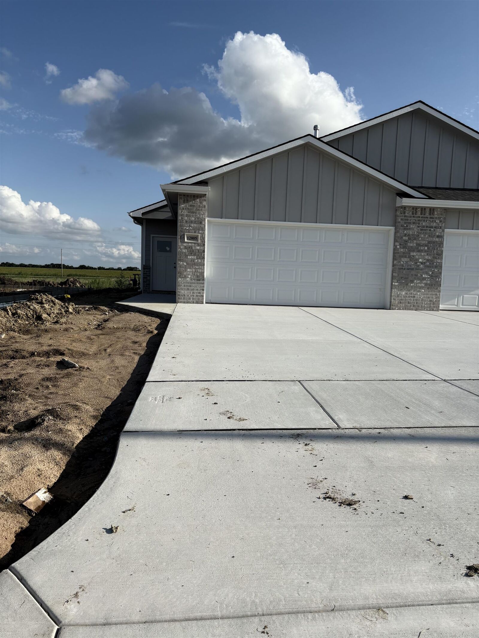 Property Photo:  12805 E Blake St  KS 67230 